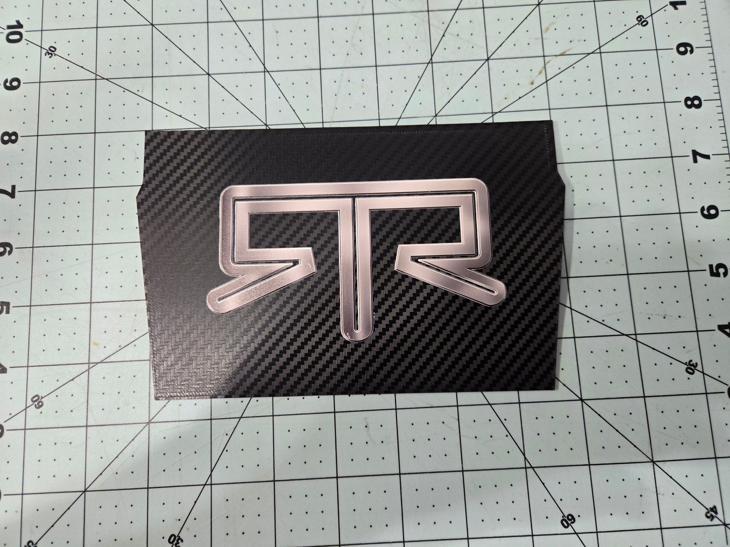 Ford 2024+ Dash Cubby Pad - RTR Logo