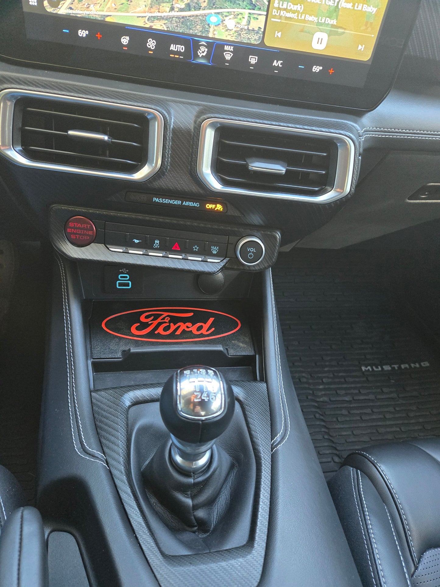 Ford 2024+ Dash Cubby Pad for Wireless Charger- FORD Logo