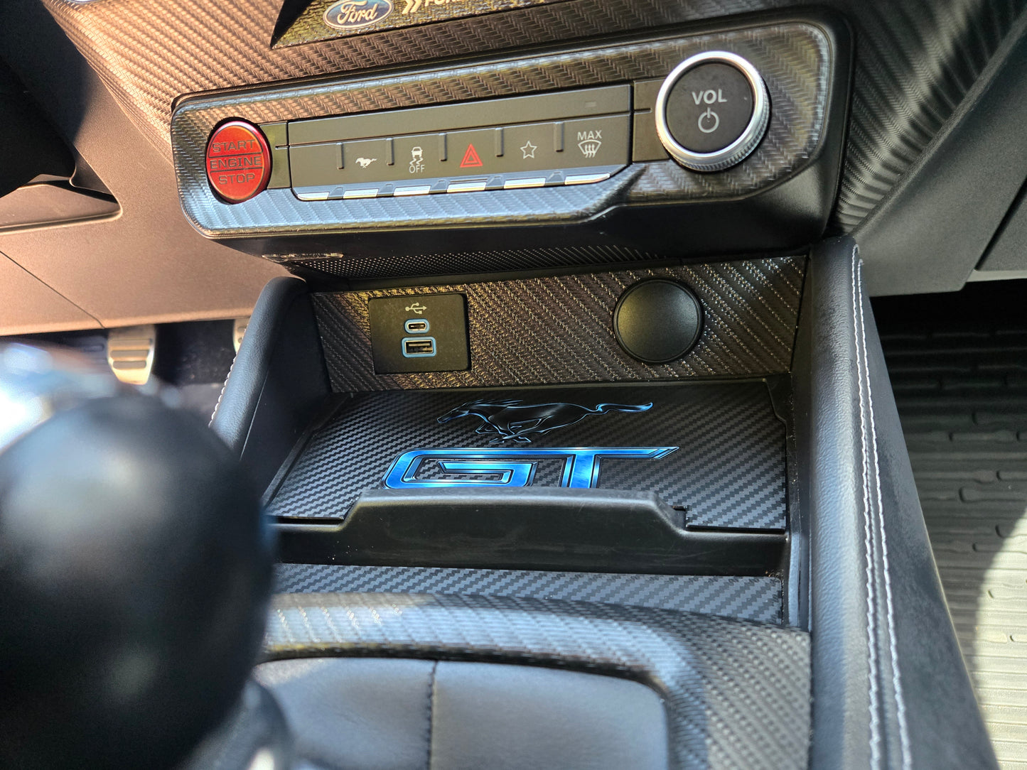 2024+ Ford Mustang Charging Port Cover